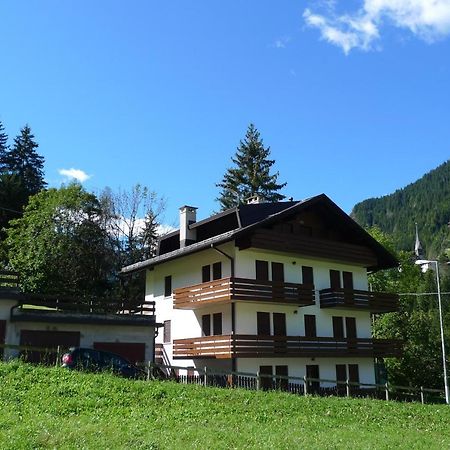 Апартаменти Casa Soraru Рокка-П'єторе Екстер'єр фото