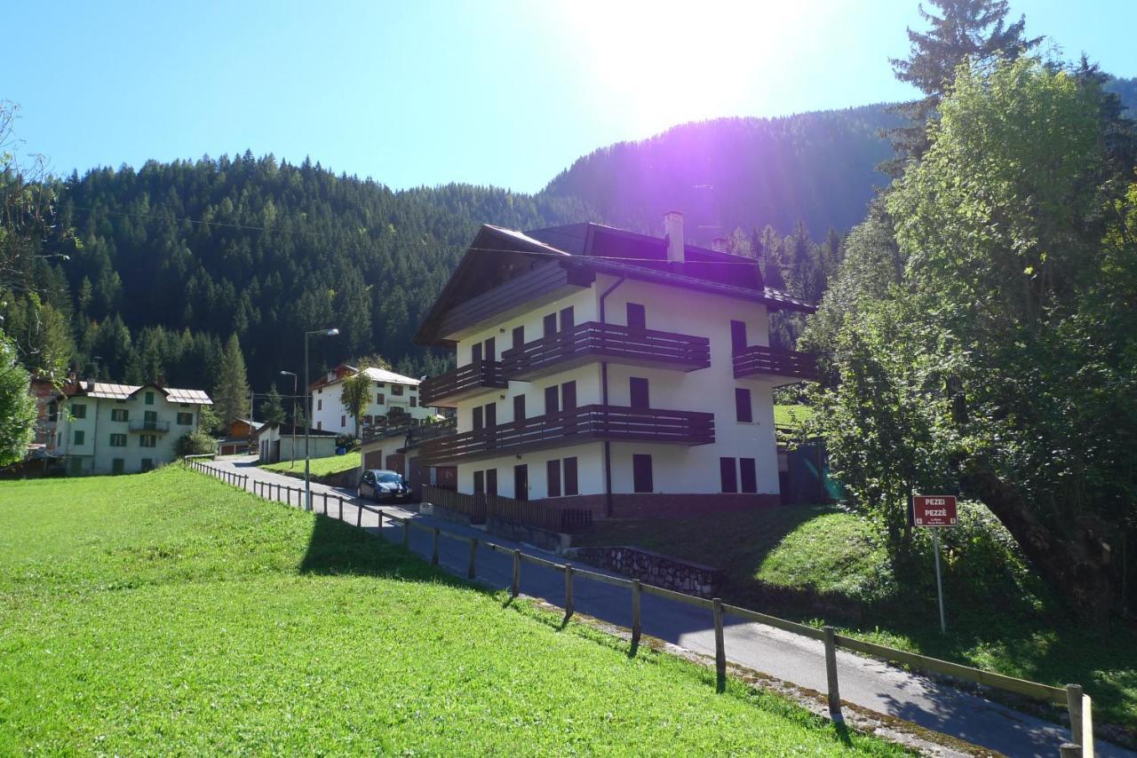 Апартаменти Casa Soraru Рокка-П'єторе Екстер'єр фото